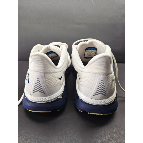 Hoka Women 10 Comfy footwear - Picture 5 of 12